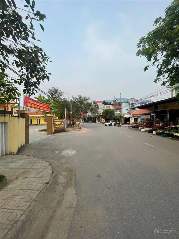 Chính chủ bán lô đất đối diện với tram ytế phương vạn xuân