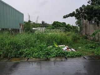 950tr ra gấp đất 150m2 tân uyên gần kcn vsip 3, sổ sẵn.đất mặt tiền kd đầu tư ổn