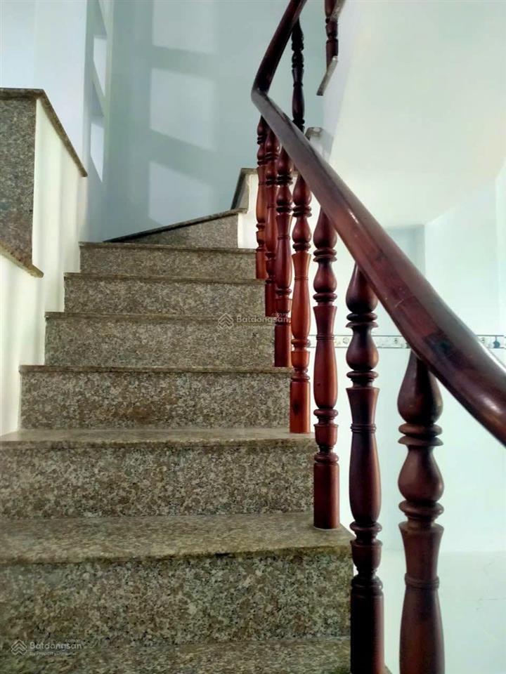Bán gấp nhà 1t1l bình chánh 80m2 gần chợ bình chánh,cho thuê 8 triệu/ tháng. gía 1 tỷ 450