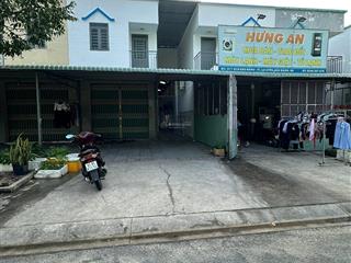 Chỉ 1 tỷ 290 dãy trọ ngay kcn becamex bàu bàng thu nhập 8tr/tháng. cách kcn bàu bàng 800m. shr