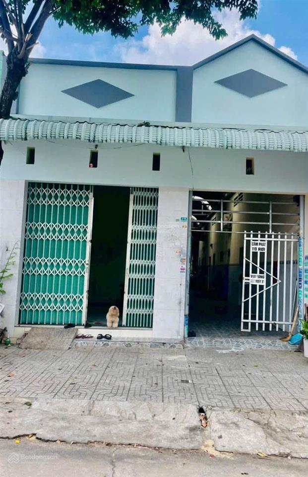 Chính chủ bán gấp trọ 150m², sẵn 1 kiot + 4 phòng, cho thuê 8 triệu/tháng. gần kcn mỹ phước 123