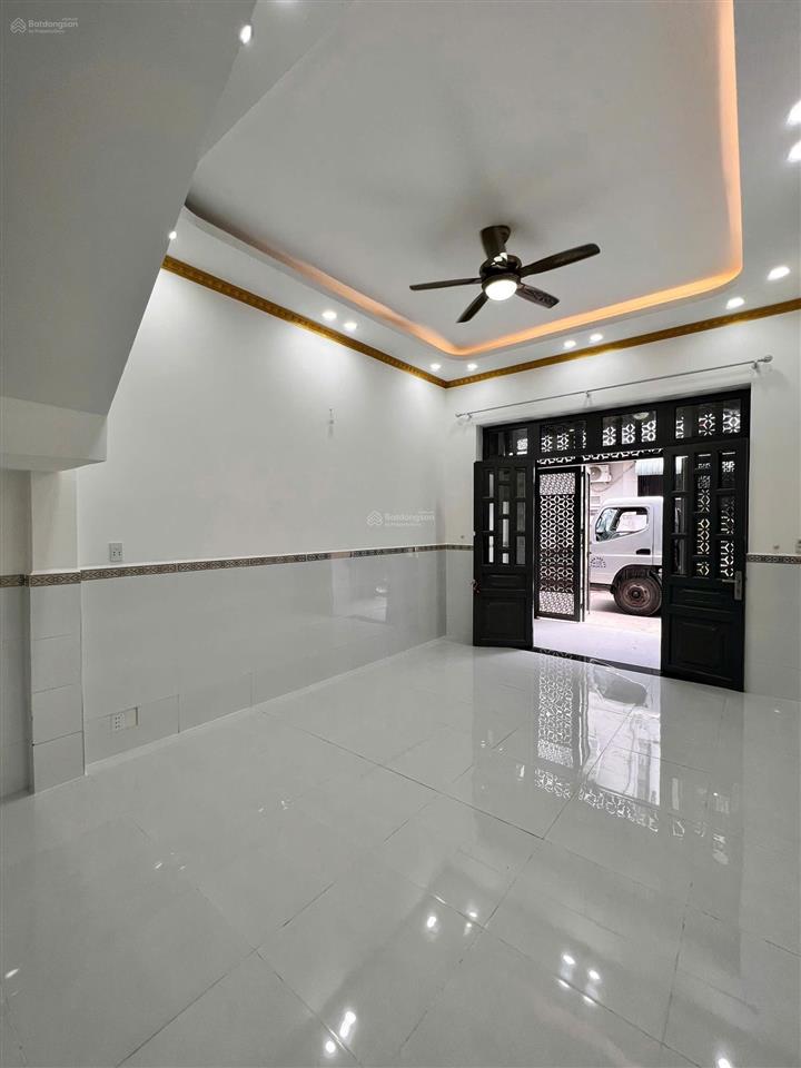 Bán nhà 1t 1l dĩ an 80m2 gần vincom dĩ an, đang cho thuê 7 triệu/tháng
