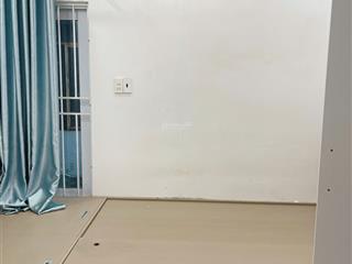 Cho thuê nhà xinh xinh 3 tầng tttp nha trang hẻm bạch đằng. đường vào nhà 22,5m
 nhà 3 tần