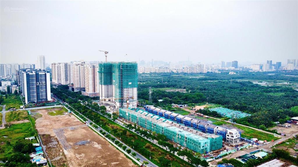 Biệt thự essensia parkway mặt tiền nguyễn hữu thọ, 160m2, 4 tầng,  0767 506 ***