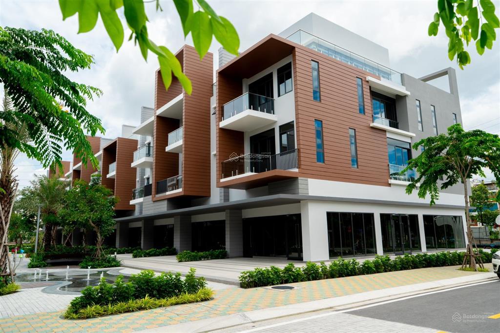 Bán shophouse đẹp tại celesta avenue, 235 triệu/m2, 210 m2, 3pn, 3wc, 2 mặt tiền