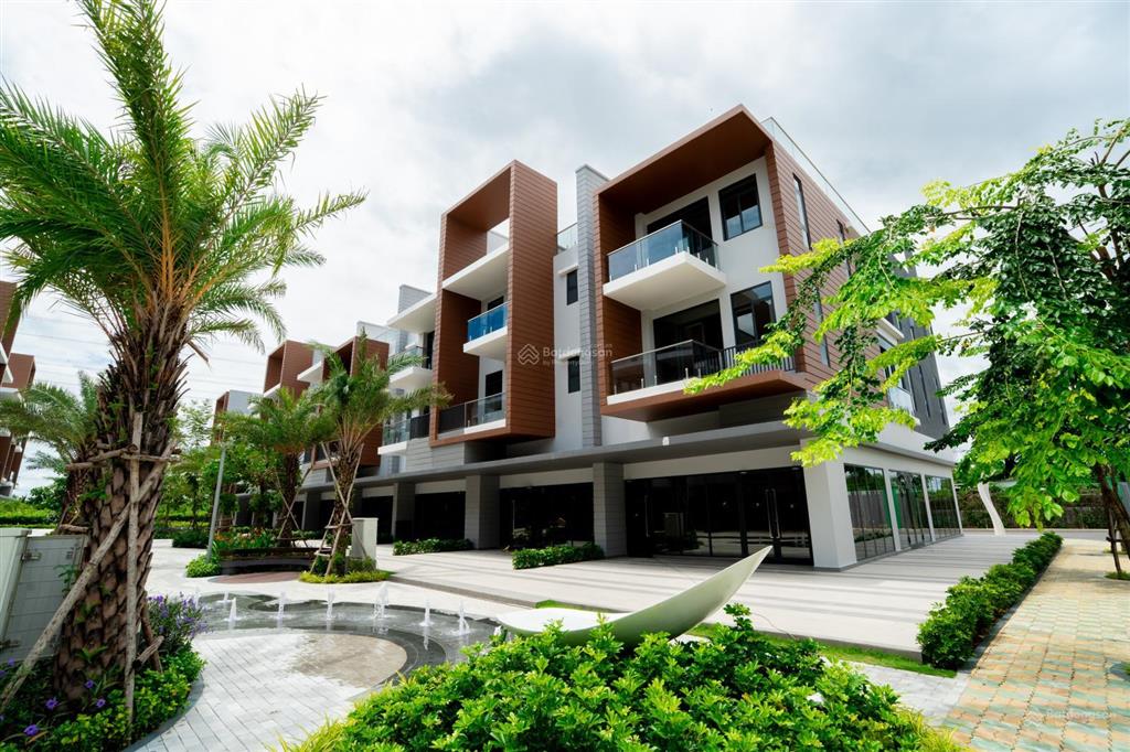 Bán shophouse đẹp tại celesta avenue, 235 triệu/m2, 210 m2, 3pn, 3wc, 2 mặt tiền