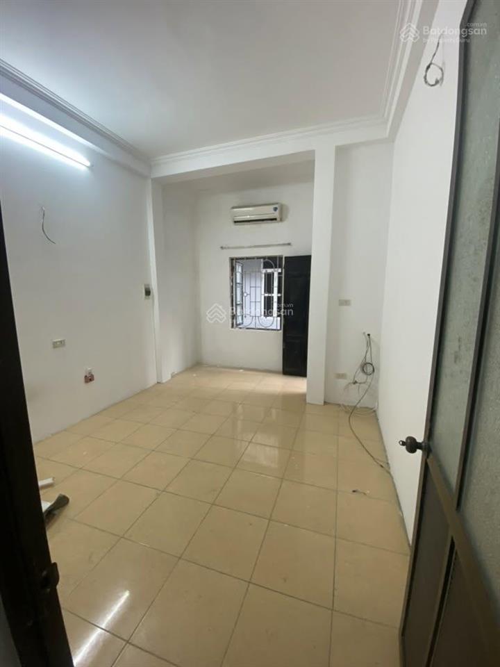 Cho thuê nhà 45m2 x 3 tầng full đồ tại bế văn đàn, hà đông