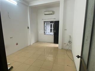 Cho thuê nhà 45m2 x 3 tầng full đồ tại bế văn đàn, hà đông