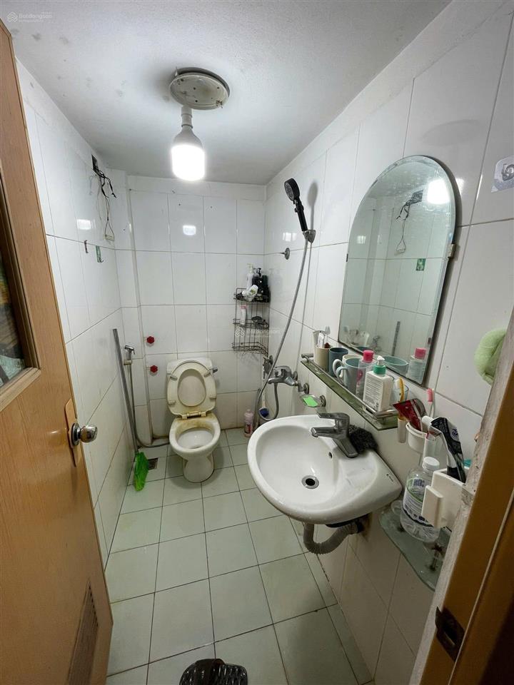 Cho thuê nhà 45m2 x 3 tầng full đồ tại bế văn đàn, hà đông