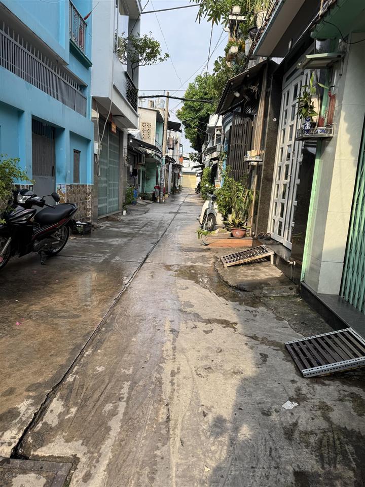 Gấp bán nhà hẻm xe hơi lê văn quới, bình tân, 56m2, 2 tầng, nhỉnh 4 tỷ