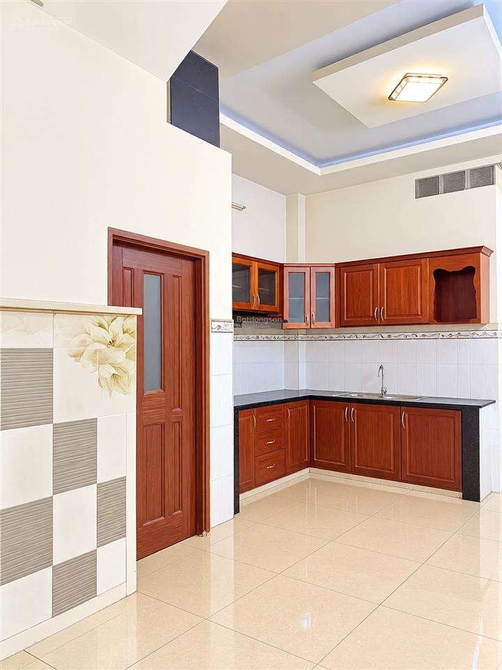Sát chợ bình long, nhà 4 tầng btct, hẻm xe hơi, 48m2, nhỉnh 4 tỷ