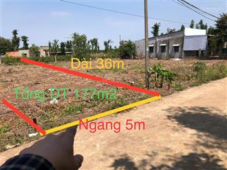 Duy nhất còn 01 lô đất dt 5x36m mua là xây ở ngay thổ cư 132m2 giá tốt nhất khu vực