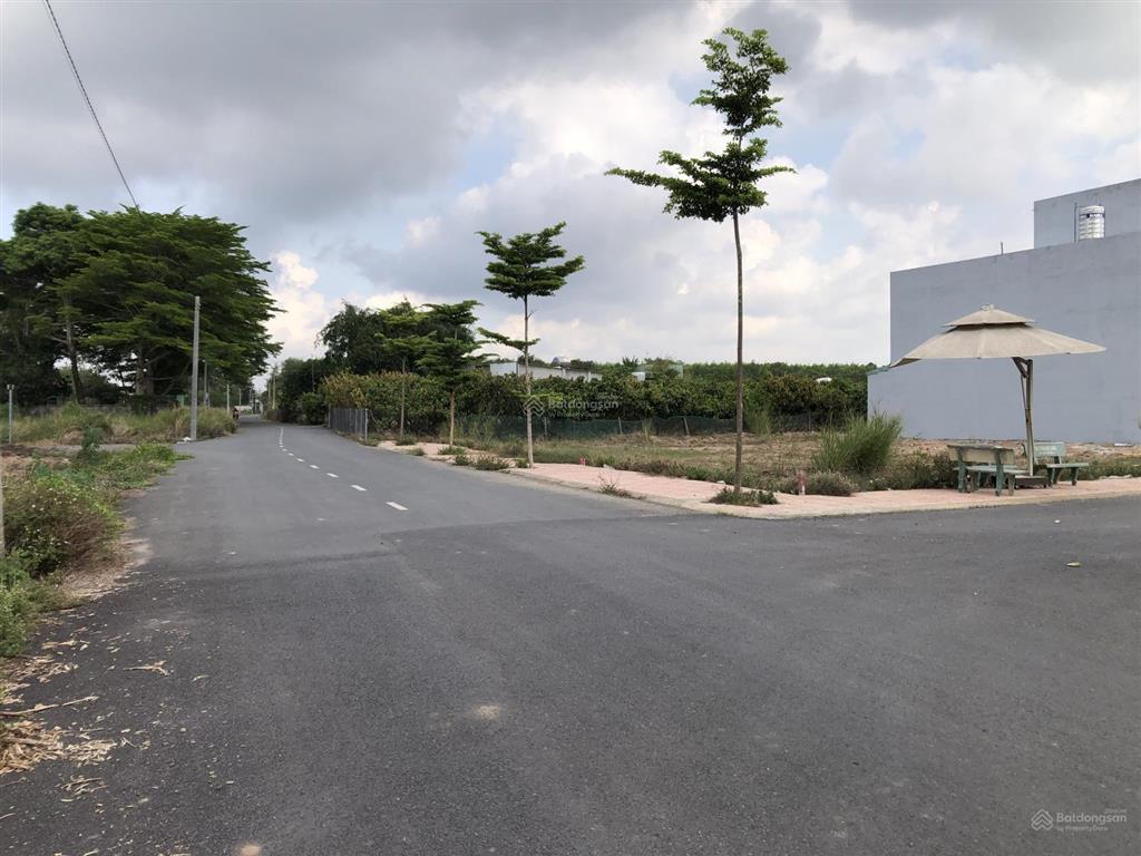 Bán đất thổ cư mặt tiền đường nhựa gần kcn, sân bay lt giá 1tỷ200