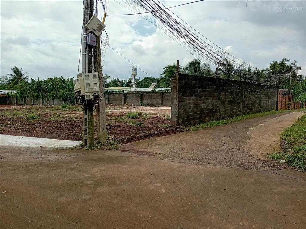 Có 200tr trong tay sở hữu ngay lô đất nền thổ cư sau lưng ủy ban p. bàu trâm phù hợp ở và đầu tư
