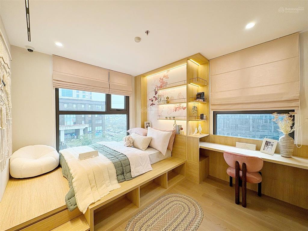Chính chủ bán gấp căn 3pn  91,5m2 tầng trung giá 7,4 tỷ, the charm an hưng