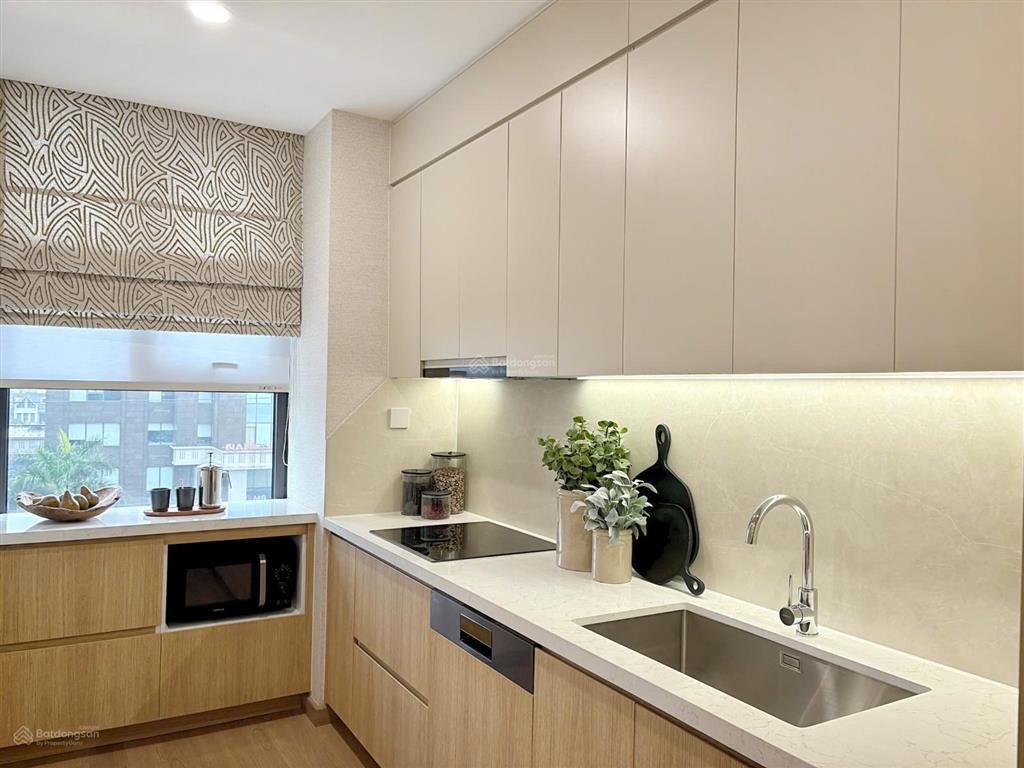 Chính chủ bán gấp căn 3pn  91,5m2 tầng trung giá 7,4 tỷ, the charm an hưng