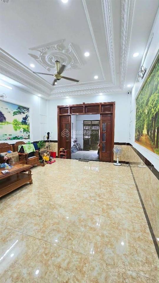 Bán nhà 4 tầng 4pn , huỳnh thị hai , phường tân chánh hiệp q12 , dt 4*20m , gần nguyễn ảnh thủ,