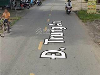 Bán nhà mặt tiền đường trung an  xã trung an củ chi diện tích 5x30m = 150m, nhà 3 tầng kiên cố,