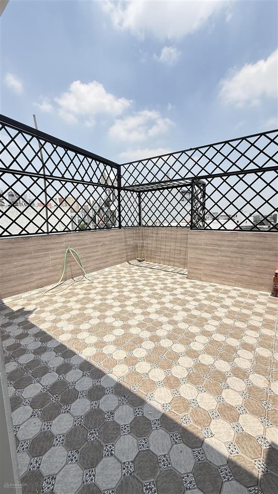 Nhà đẹp 4 tầng , diễn tích 68m2 , hiệp thành 13 , phường hiệp thành  q12 , ngang 4x17m