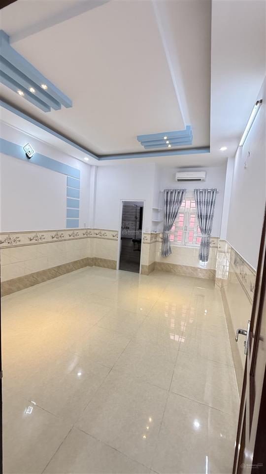 Nhà đẹp 4 tầng , diễn tích 68m2 , hiệp thành 13 , phường hiệp thành  q12 , ngang 4x17m
