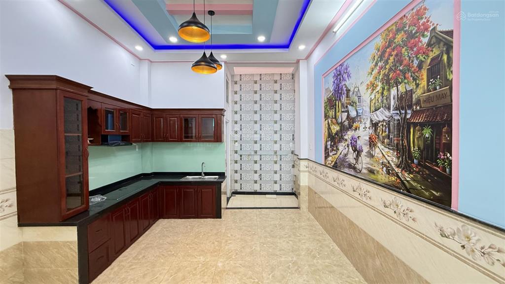 Nhà đẹp 4 tầng , diễn tích 68m2 , hiệp thành 13 , phường hiệp thành  q12 , ngang 4x17m
