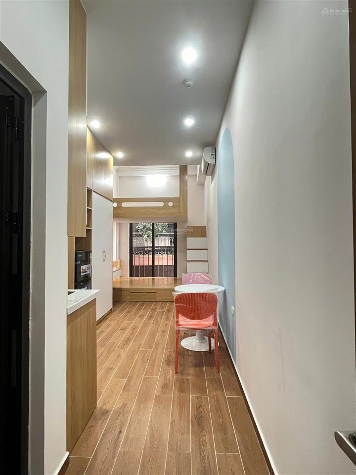 Newliv cho thuê căn hộ studio cao cấp  80 chùa láng, gần đại học ngoại thương