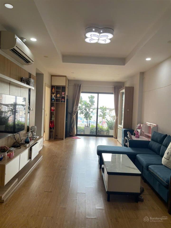 Chính chủ bán căn hộ 2 ngủ 2wc  tòa goldsilk vạn phúc full nội thất giá 5,5 tỷ
