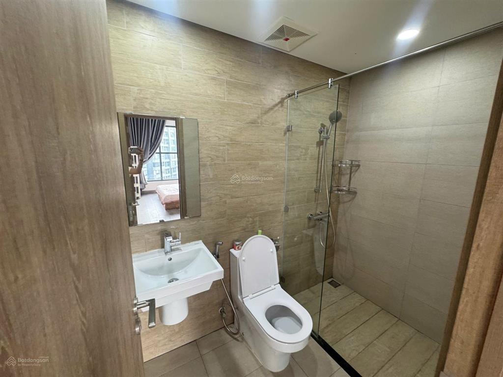 Cho thuê căn hộ 2pn2wc diamond alnata  full nt giá chỉ 19tr