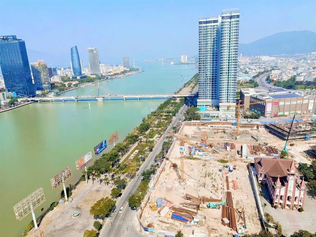 Bán căn hộ 3pn view sông  capital squera mt trần hưng đạo 105m2 11.36 tỷ.