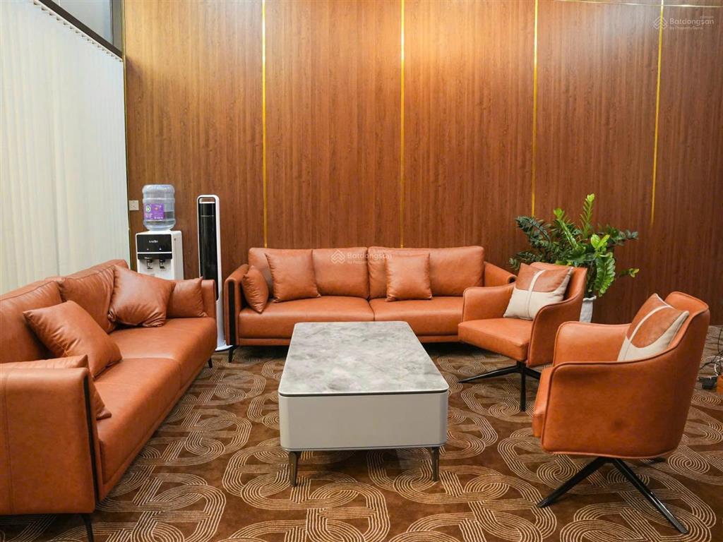 Văn phòng siêu đẹp siêu hiếm 350m2 tố hữu  giá chỉ hơn 200k/m  xem là ưng