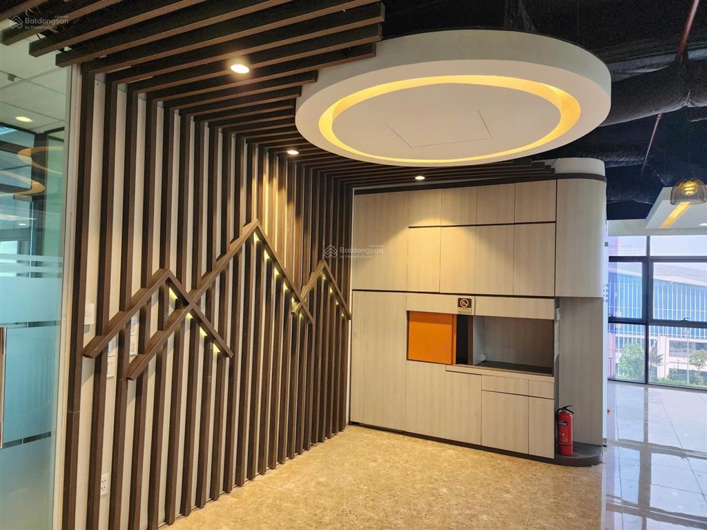 Mới! 100m ngoại giao đoàn full nội thất, view đẹp