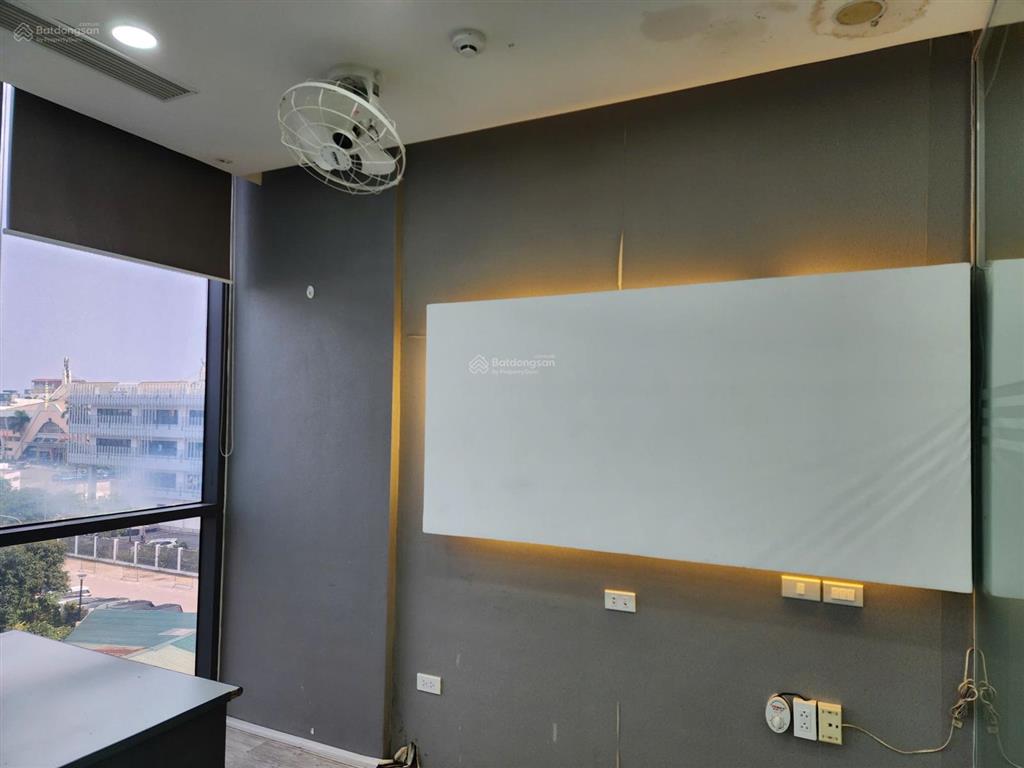 Mới! 100m ngoại giao đoàn full nội thất, view đẹp