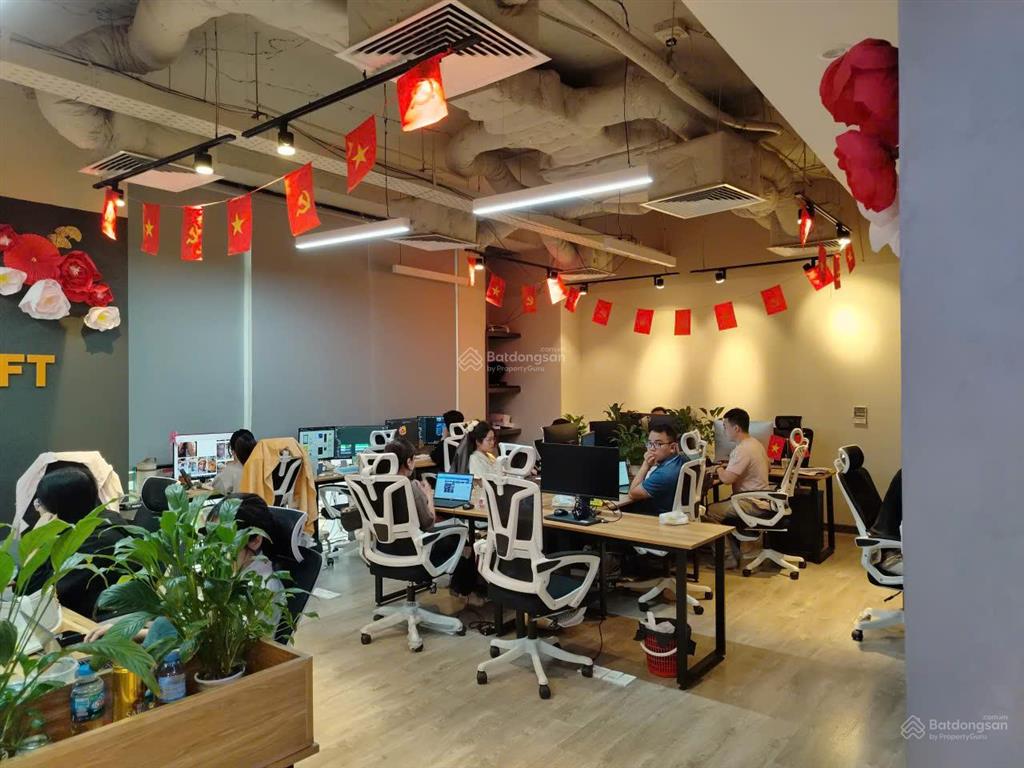 Cho thuê sàn mới 100m duy tân  đẹp không tì vết  ưu đãi tháng 5