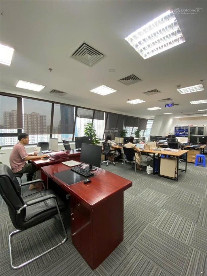 Văn phòng viwaseen tố hữu sàn thông 150m2  full kính  vào ngay ưu đãi giá tốt