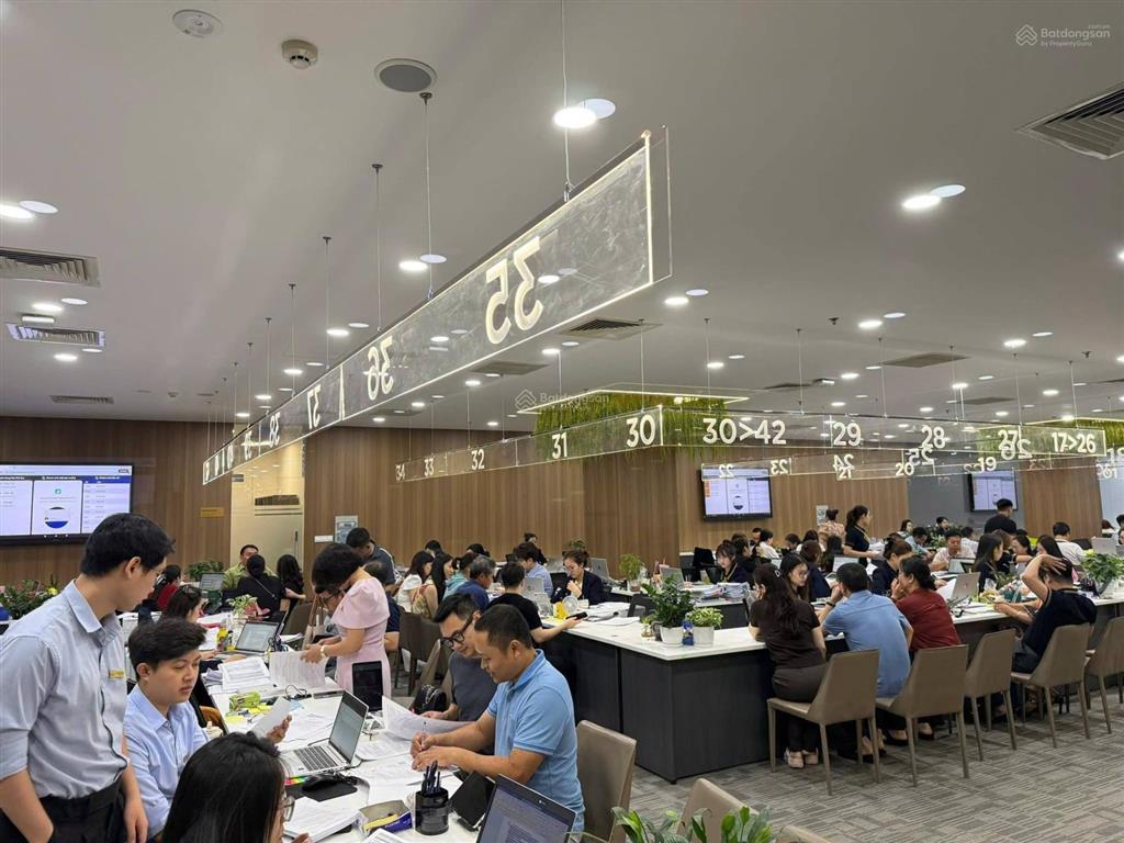 Hot như vàng | văn phòng 100m ngoại giao đoàn full nội thất, giá mỏng thơm
