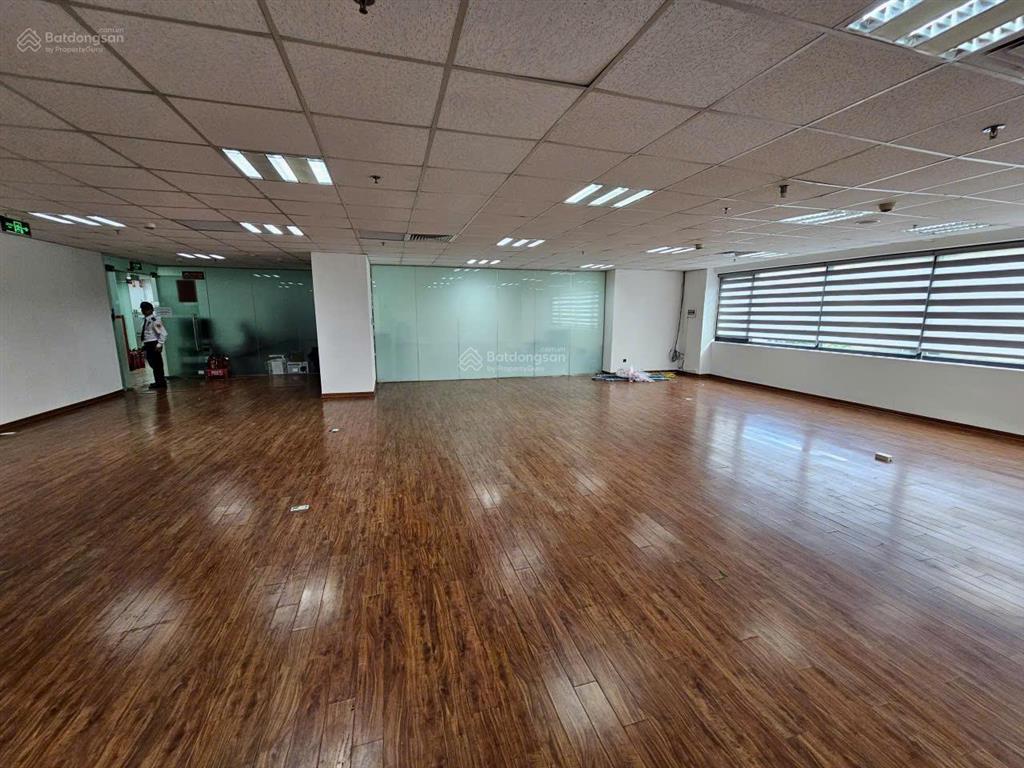 [quận thanh xuân]  125m2 sàn văn phòng đẹp  giá "hạt dẻ"