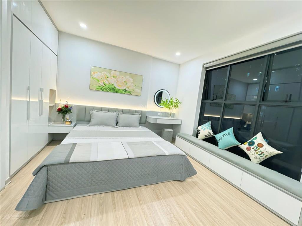 Bán lỗ căn 100m2  3pn, giá 6.5 tỷ, sổ đỏ, full nội thất tại goldmark  0363 890 ***