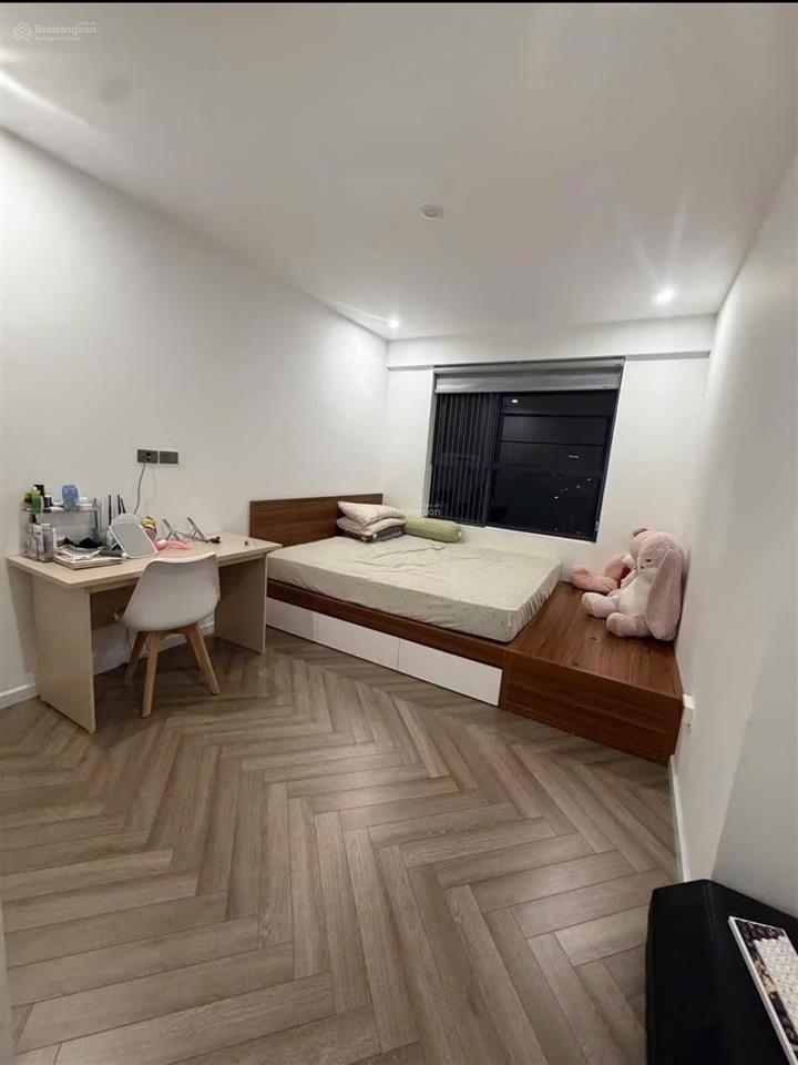 Bán căn góc 2pn  86m2 chỉ 5 tỷ + | goldmark city