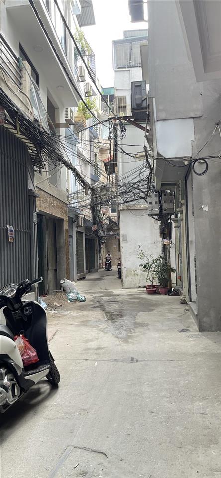 Chính chủ bán nhà thái thịnh dt 24m 6 tầng mt 3,5m giá 7,9 tỷ
