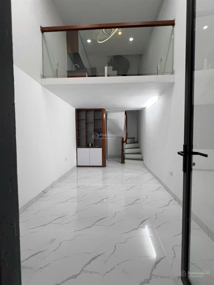 Chính chủ bán nhà trường chinh đống đa dt 27m2 4 tầng, giá 6,6 tỷ