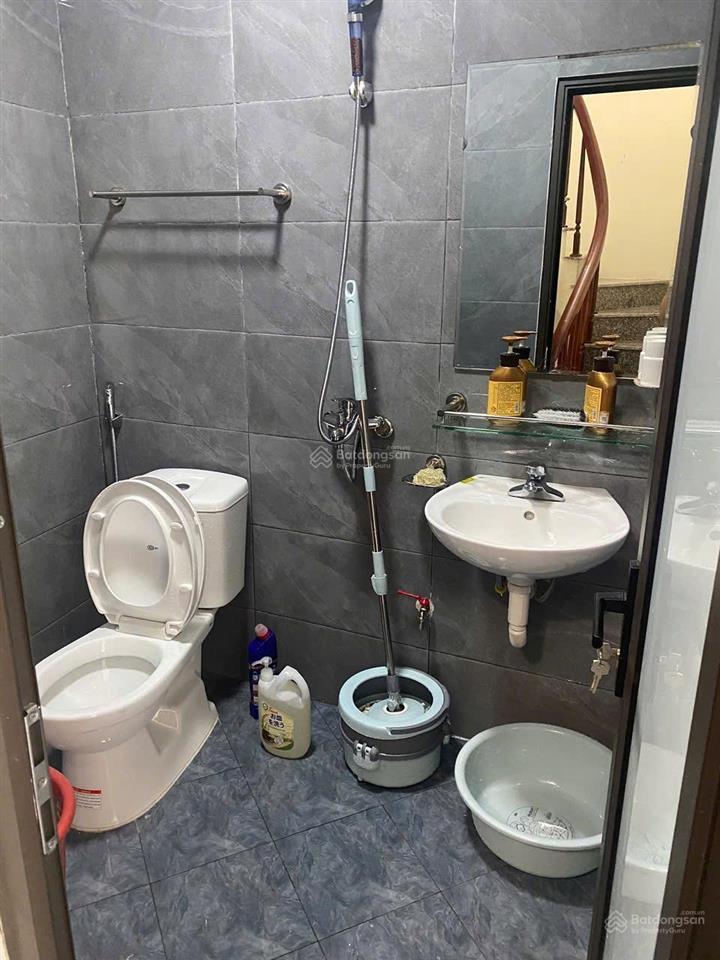 Biên giang nhà 5 tầng mặt ngõ thông ,ô tô tránh nhau  kinh doanh nhỏ cơ hội đón đầu qlộ 6 mở rộng