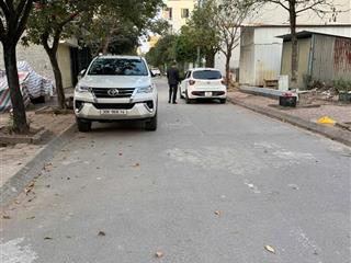 Hàng hiếm tái định cư trâu quỳ 60m2 mt 4m không còn lô thứ 2