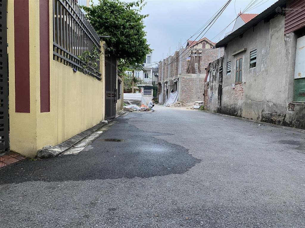 Bán nhà đẹp đào xuyên gia lâm  44,7m2 dân xây kiên cố ở ngay