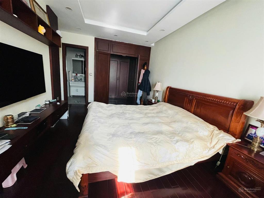 (giá chuẩn) bán căn góc đông nam 3pn2wc 145m2 sky city 88 láng hạ, full đồ, slot ô tô. giá 13,9 tỷ