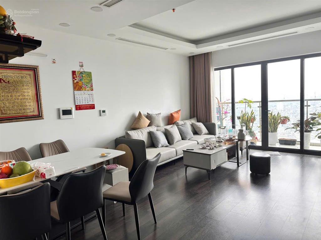 (chính chủ) bán căn góc 3pn2wc rivera park 101m2, ban công đn, full nội thất, sổ đỏ. giá 12 tỷ