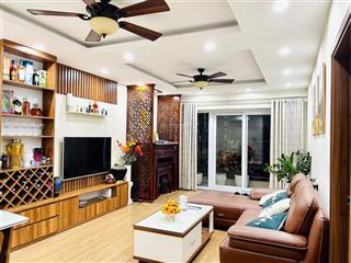 (chính chủ) bán căn góc 3 ngủ 2wc 125m2, bc đông nam, nhà đẹp, sổ đỏ. giá 13 tỷ thống nhất complex