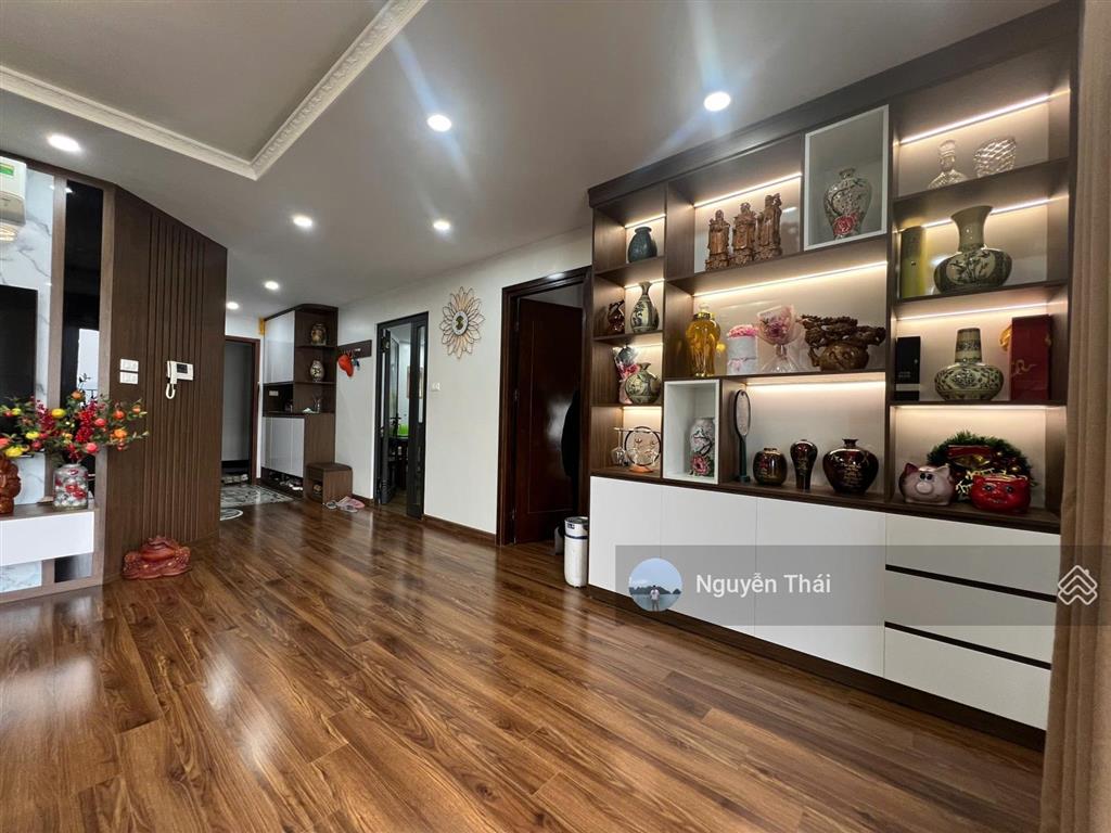 (giá chuẩn) bán căn góc 4 ngủ 2wc 170m2 tòa diamond flower, full nội thất, slot ô tô. giá 16 tỷ