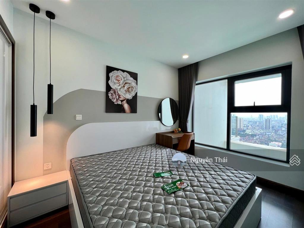 (giá chuẩn) bán căn góc 4 ngủ 2wc 170m2 tòa diamond flower, full nội thất, slot ô tô. giá 16 tỷ