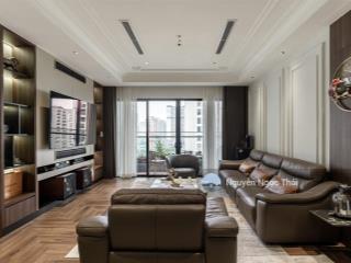 Bán căn góc cực vip 205m2, 4+1 ngủ 4wc tòa brg. 3 mặt thoáng, full nội thất cao cấp, giá 30 tỷ