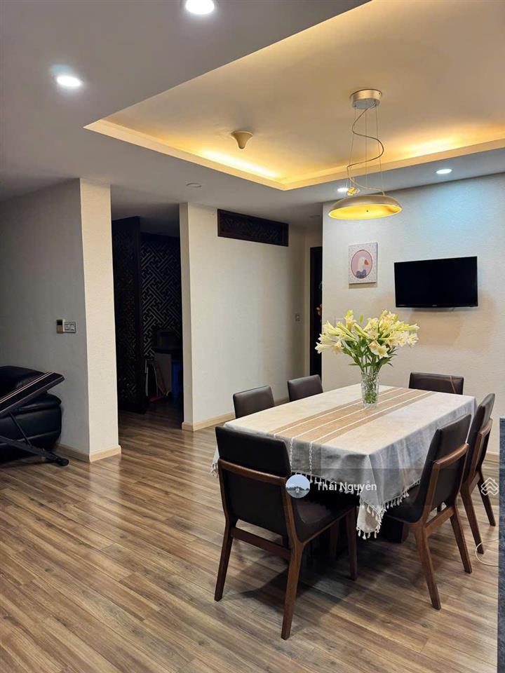 (giá chuẩn) bán căn góc 3 ngủ 2wc 130m2 chung cư cao cấp sky park, nhà cực đẹp, có sổ đỏ. giá 14 tỷ